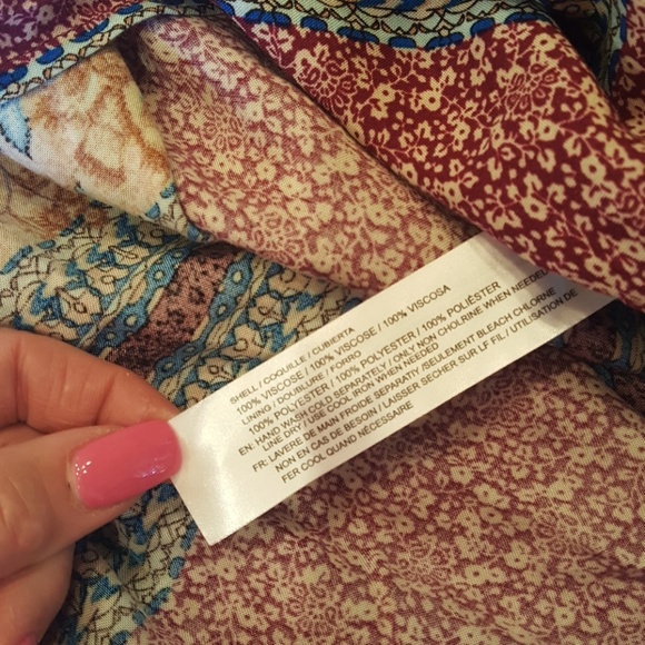 NWT BAND OF GYPSIES  TIE NECK MAXI DRESS w/SLIT - Picture 6 of 7